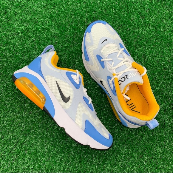 Nike Air Max 200 - Picture 3 of 8